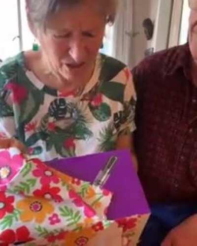 +18 Christmas Present