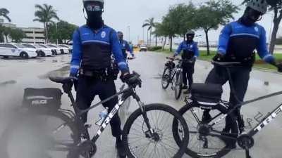 "Elite" Miami Police bicycle taskforce...expectation vs. reality